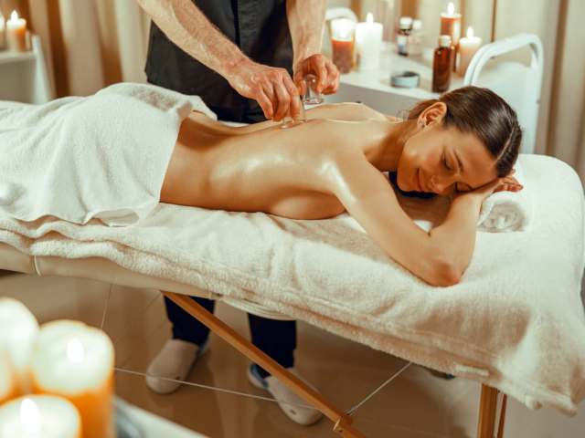 Antycellulitowy masaż bańką chińską - dla zdrowia, urody i przyjemności